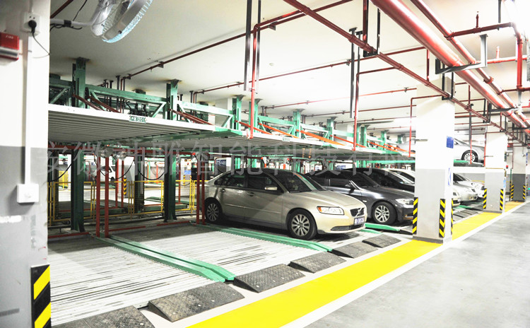 立體車庫(kù)設(shè)備
